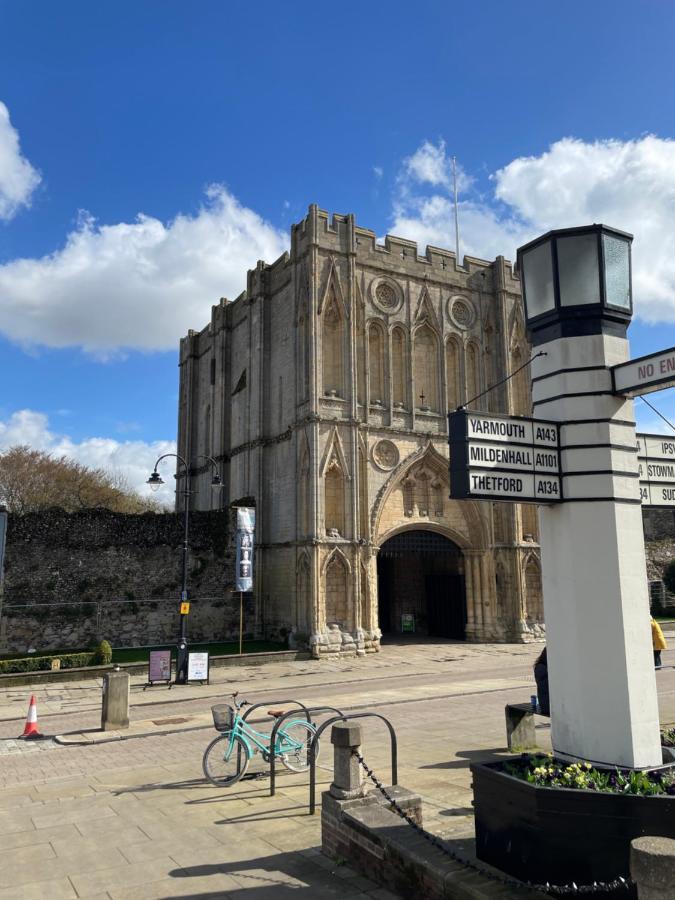 Abbey Gardens Cottage Bury St. Edmunds Экстерьер фото